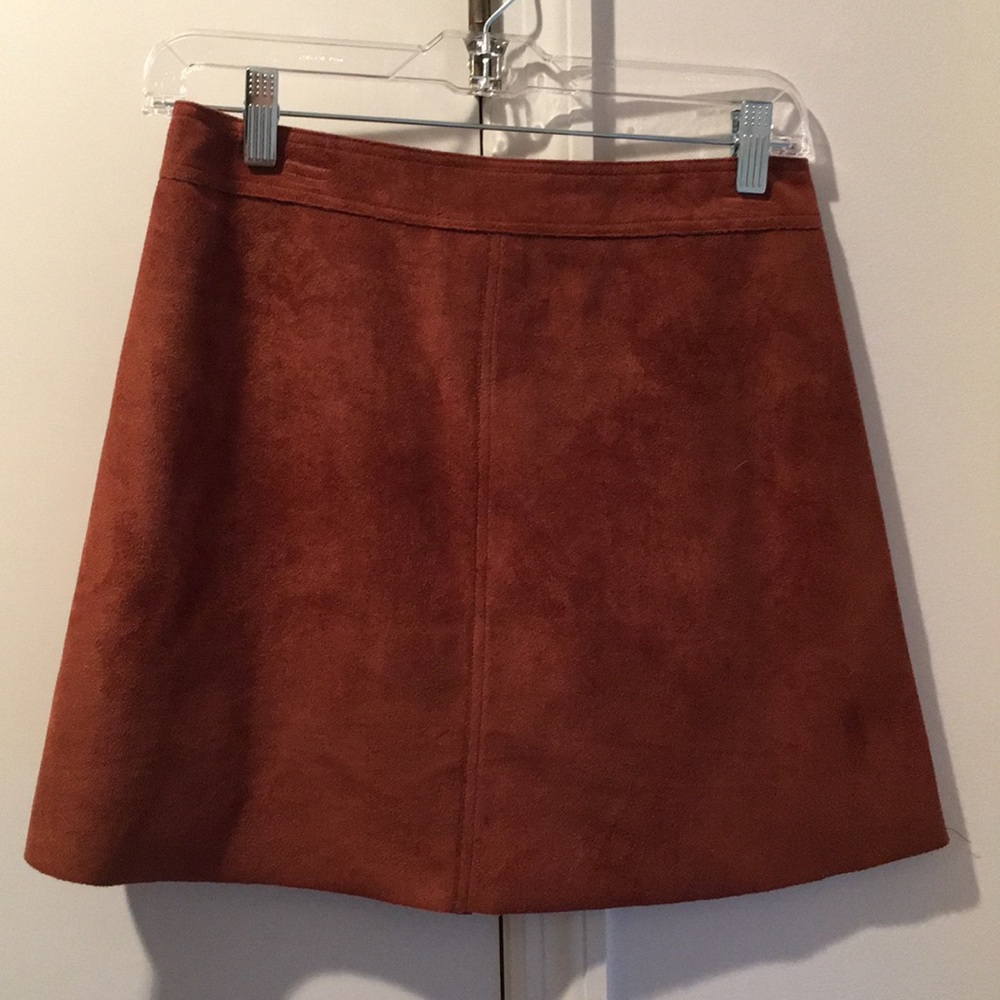 Suede Skirt!! - Picture 2 of 2